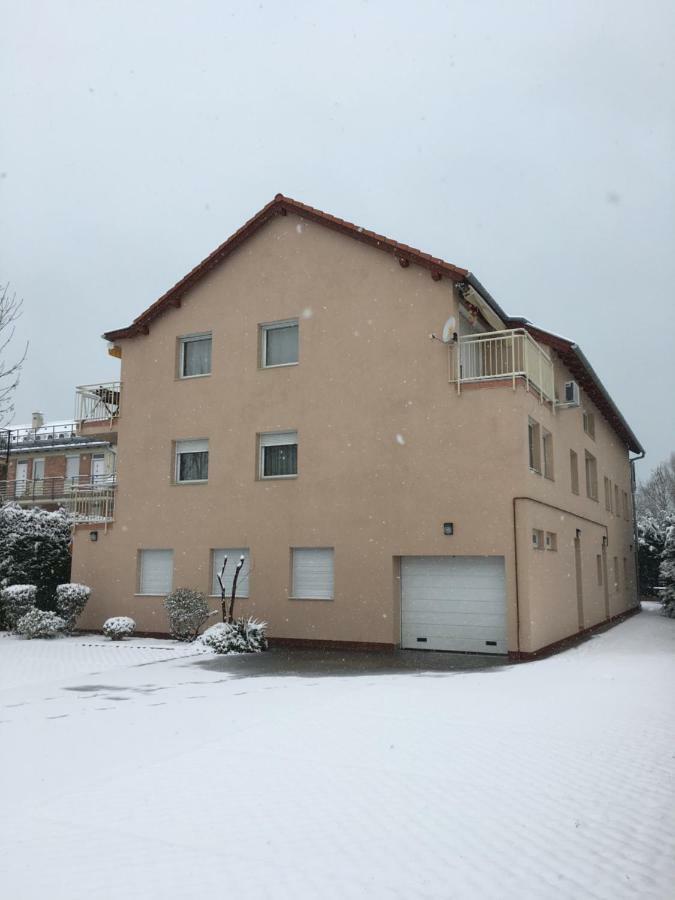 Aranypart Apartman Apartment Siofok Bagian luar foto